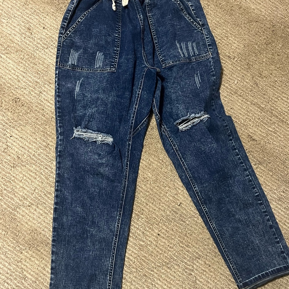 Men's Distressed Blue Jeans